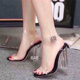 giày