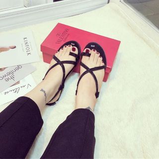 giày sandal aa