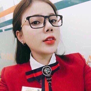mắt kinh giả cận xinh