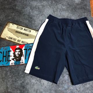 Quần tennis cá sấu