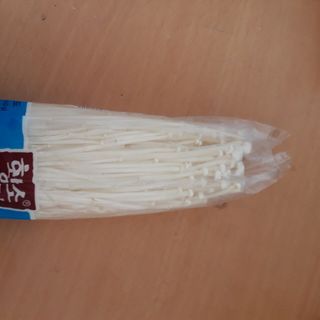 nấm kim châm hàn quốc