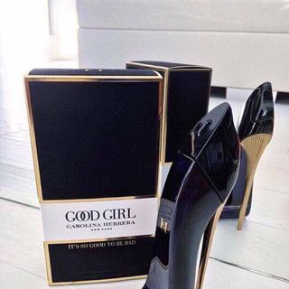 nước hoa guốc đen