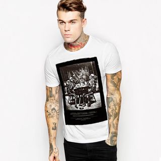 Áo thun Nữ có hình trước ngực phong cách mới lạ cá tính 101