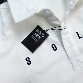 Áo thun nam chữ thêu solo