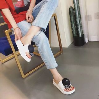 dép quai ngang nhựa