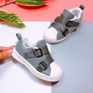 giày bâtta em bé siêu xinh
