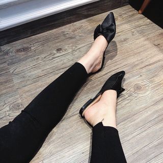 dép suc lụa nơ