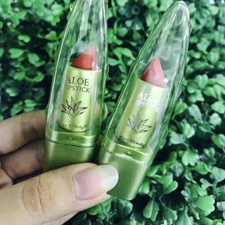 Son Môi Siêu Lì Aloe Vera Kiss Beauty Tinh Chất Nha Đam