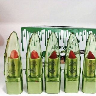 Son Môi Siêu Lì Aloe Vera Kiss Beauty Tinh Chất Nha Đam