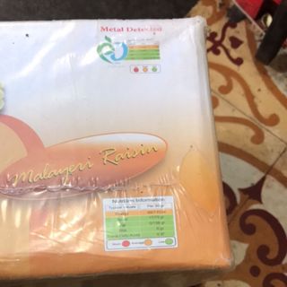 nho khô iran vàng và nâu