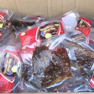 bò khô nguyên miếng