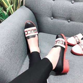 giày mọi gót