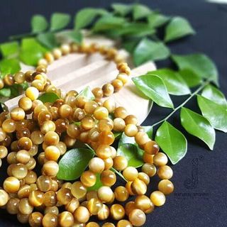 Vòng đá mắt hổ vàng tâm