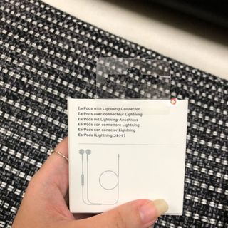 Tai Nghe iPhone Lightning Fullbox hàng FPT bán