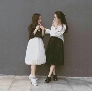 Chân váy maxi lưới