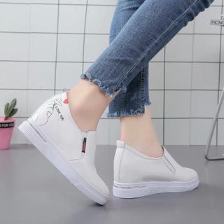 giày bata độn ban tim