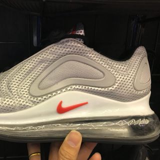 Giày thể thao Airmax720