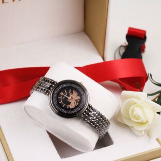 Swa dây bi mặt đá chạy