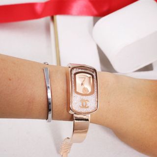 Channell lắc xinh