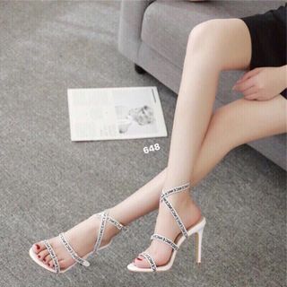 giày sandal cao gót nhọn