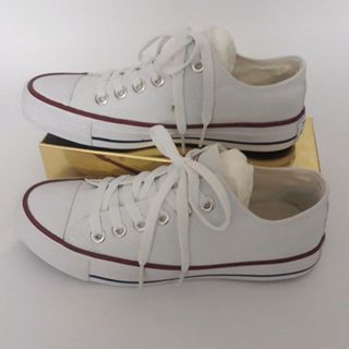 Giày sneaker nam nữ giá sỉ