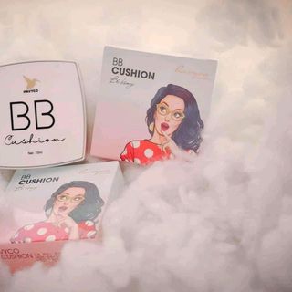 Phấn nước trang điểm