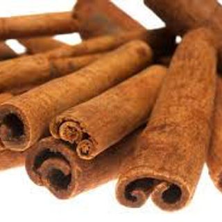 Tinh dầu quế quế bột quế thanh Yên Bái