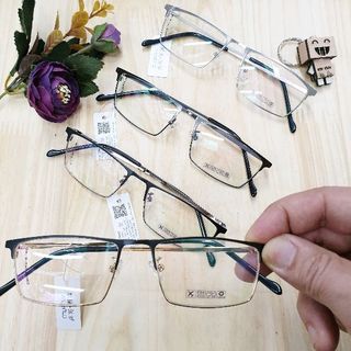 Gọng sắt g90-39 giá 5zzz
