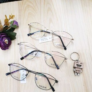 Gọng sắt hàn quốc G90-32 giá yêu thương 5xxx