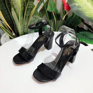 giày sandal gót bán