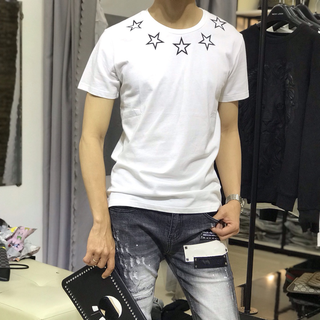 Áo thun nam trắng in hình ngôi sao viền quanh cổ AT0002