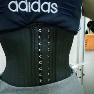 Đai nịt bụng latex