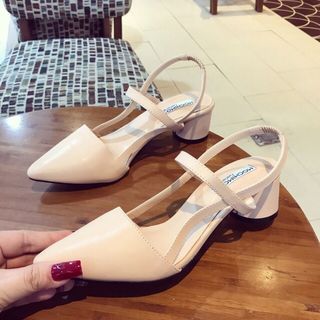 giày sandal cao gót bít mui