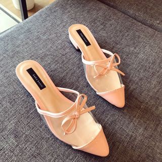 dép dục bít mui nơ