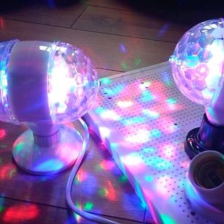 Đèn Led Quả Cầu Xoay 2 Đầu Đuôi E27