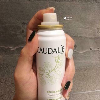 Xịt khoáng Caudalie 200ml