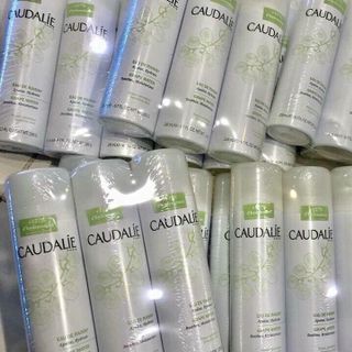 Xịt khoáng Caudalie 200ml