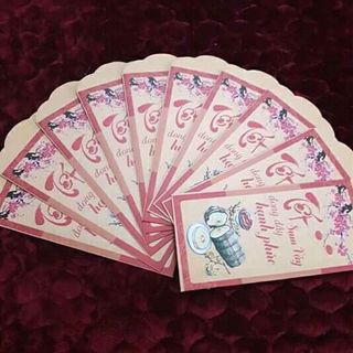 bao lì xì truyền thống va bao lì xì hiện đại