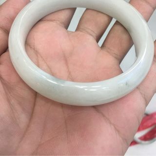 vòng cẩm thạch bảng hẹ thiên nhiên 100