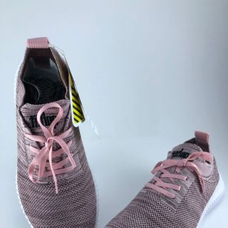 Giày thể thao cổ chun