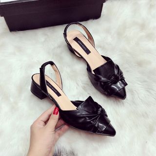 giày sandal nơ da bit mui