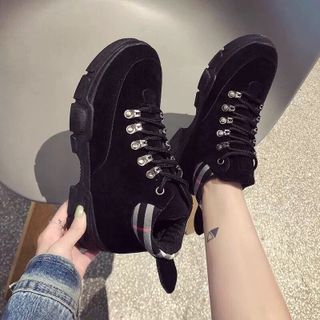 giày bata ca tinh