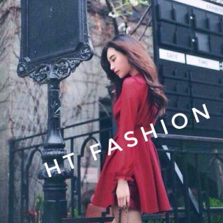 đầm xoè cổ tim đắp chéo