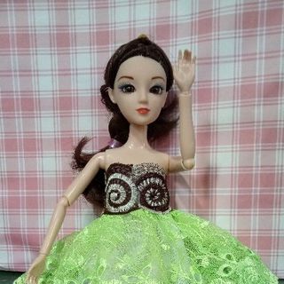 búp bê 12 khớp tặng phụ kiện 3 món và 1 đầm