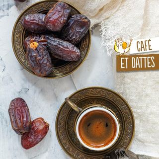 Chà là sấy nguyên cành