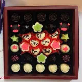 Hộp Socola Valentine sang trọng