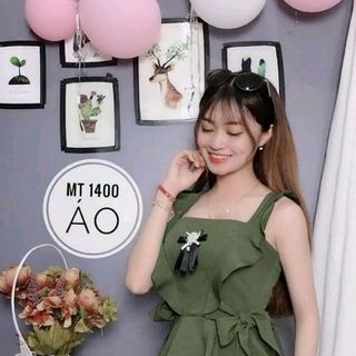 đầm body giá 135k