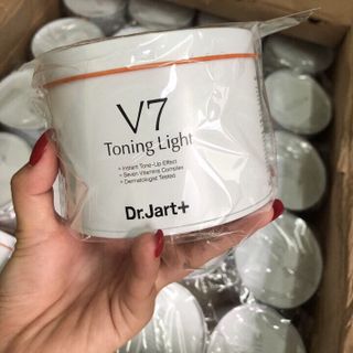kem dưỡng trắng da Dr Jart V7