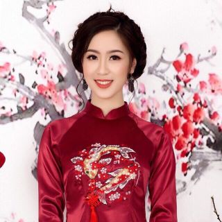 Áo dài cách tân thêu