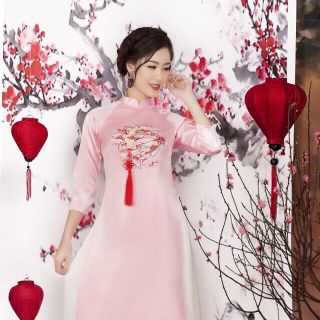 Áo dài cách tân thêu